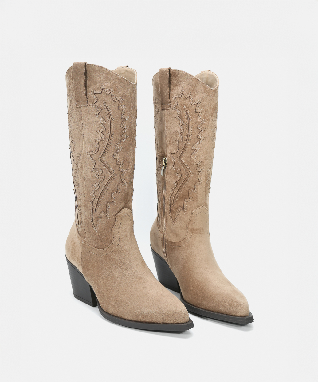 Botas cowboy bordado tacón  image number null